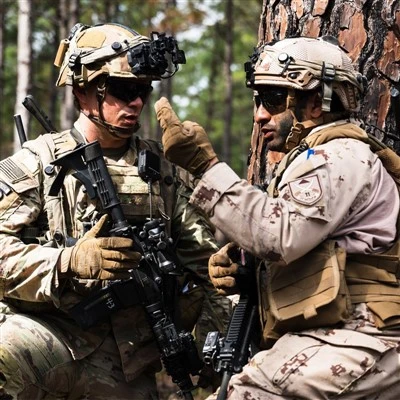 สหรัฐอาหรับเอมิเรตส์กองทัพ Unisex Breathable ผ้าฝ้าย-โพลีเอสเตอร์ Rip Stop CamouflageTactical ชุดสำหรับล่าสัตว์